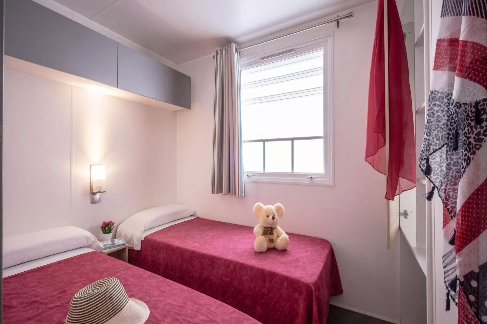 CAMPING ESTIVAL VENDRELL PLATJA MOBILE HOME 4/5-Bedroom