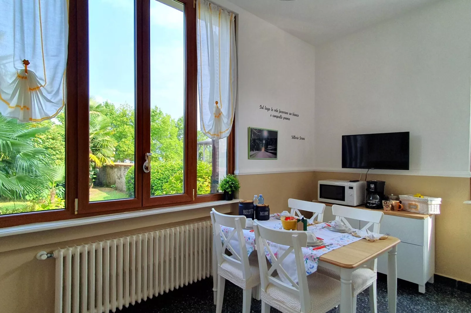 Vista Lago-Esszimmer