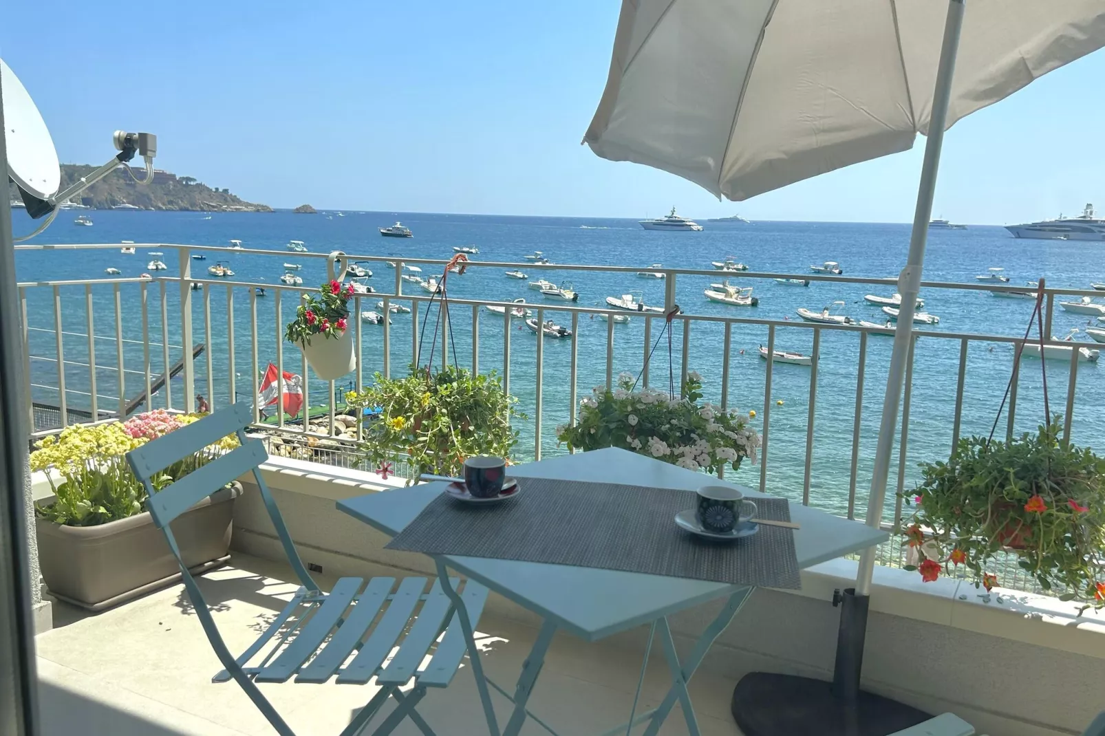 Finestrammare-Terrace balcony