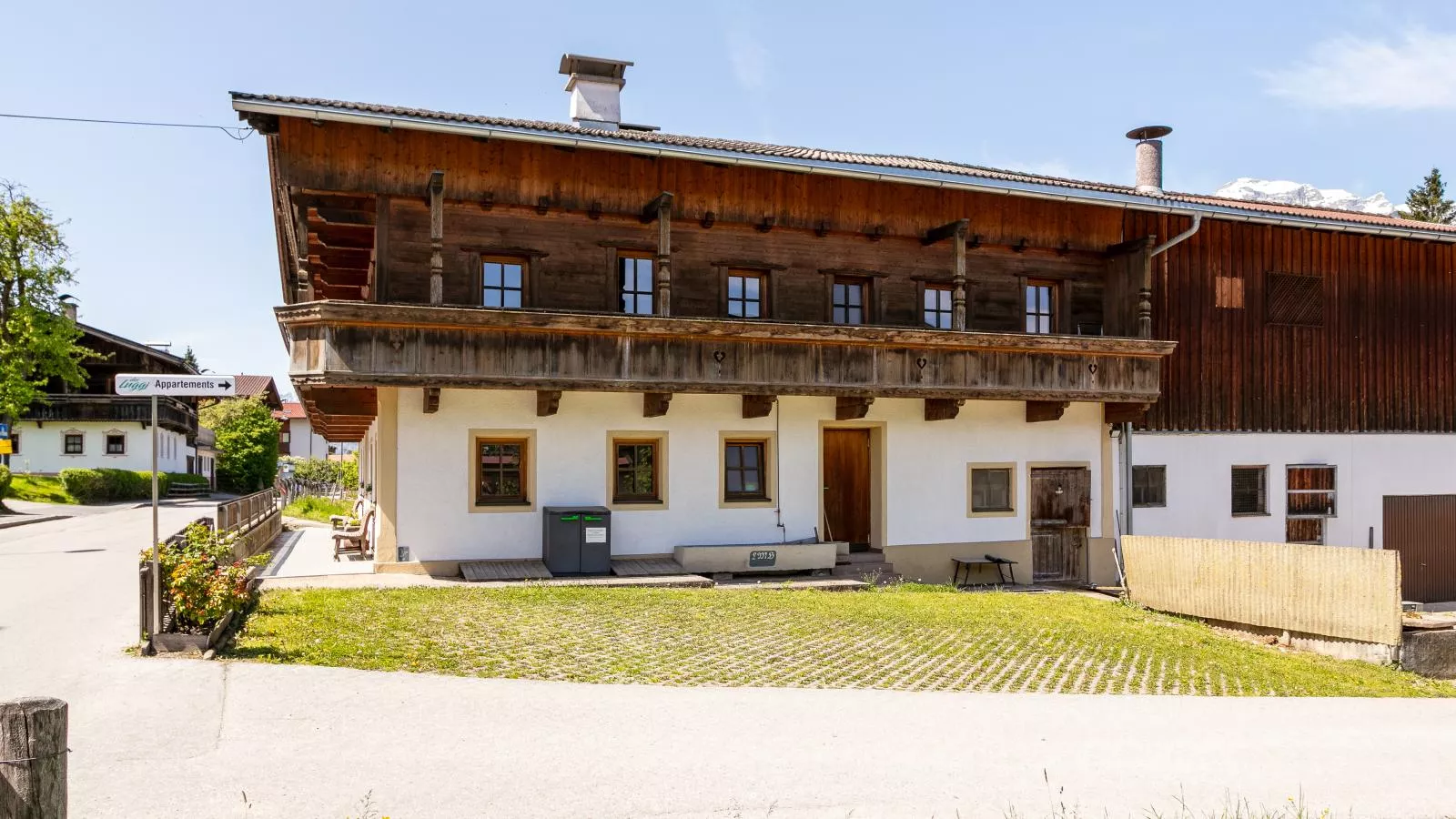 Seppen Top 2 und 3-Exterior summer