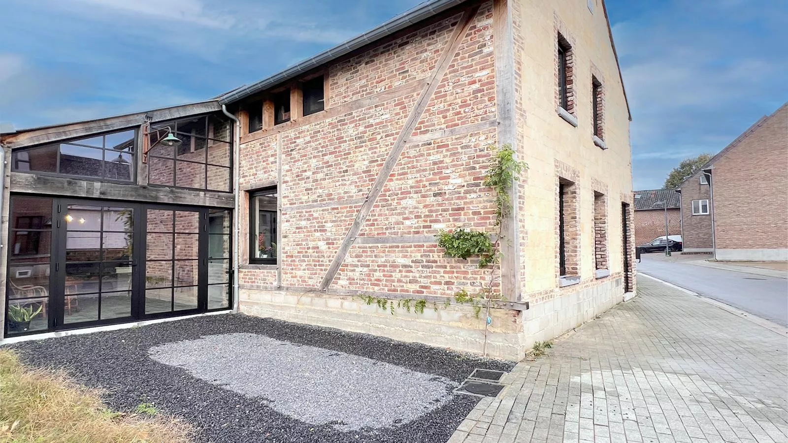 Maison Cuberdon-Außenbereich Sommer