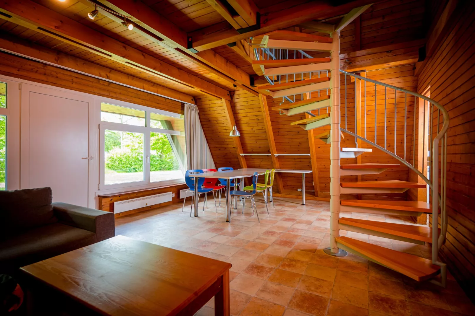 Nurdachhaus HiPr 85 qm-Living room