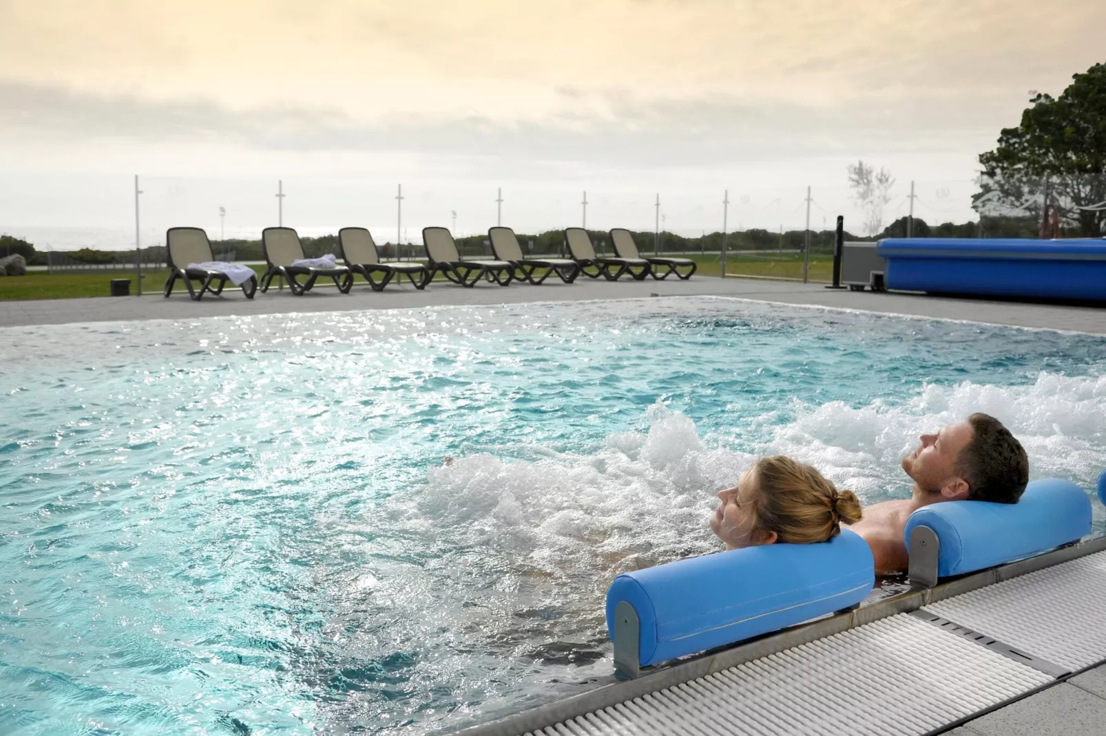 Nurdachhaus HiPr 85 qm-Pool