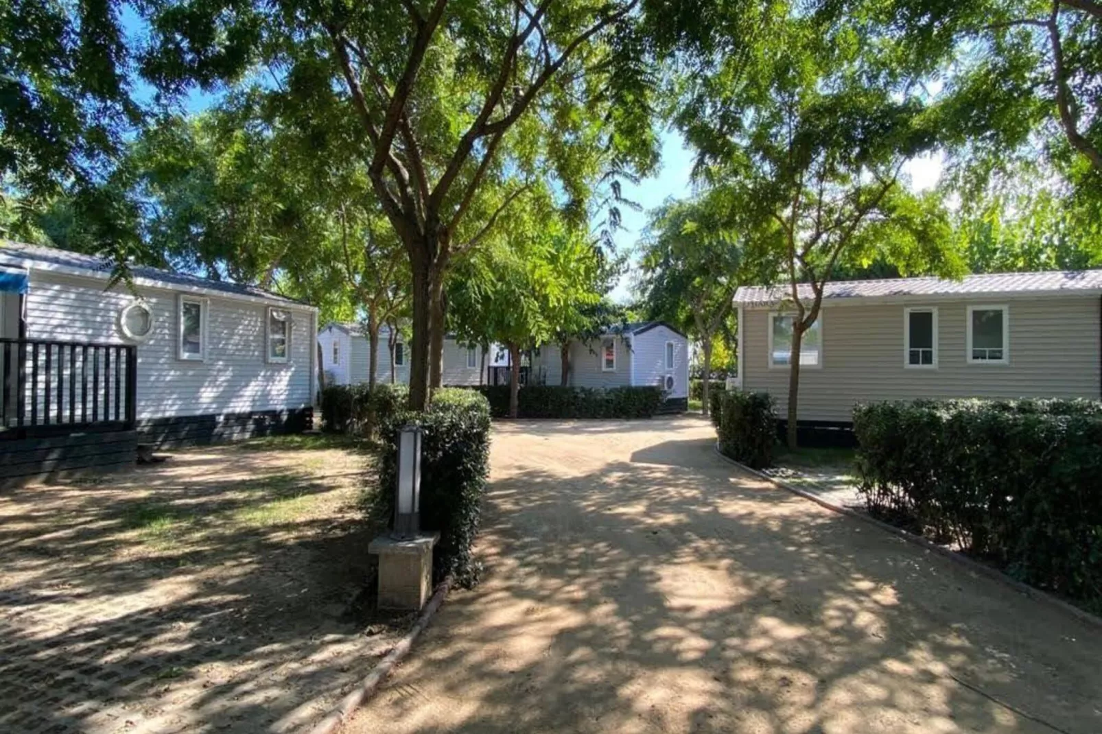 Els Pins-Mobile-Home Premium 2-Exterior summer