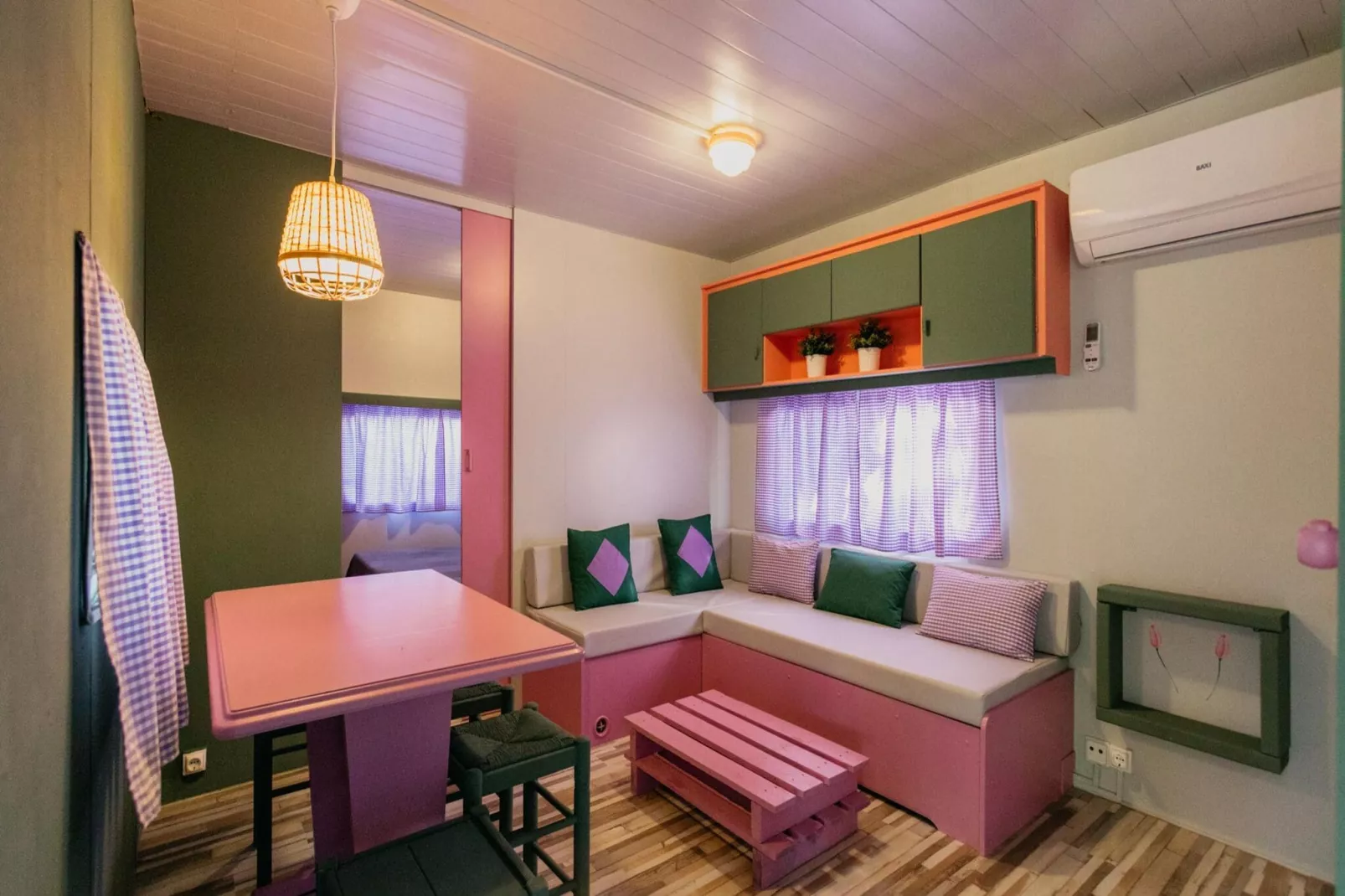 Miramar Mobile home CINQUE TERRE-Living room