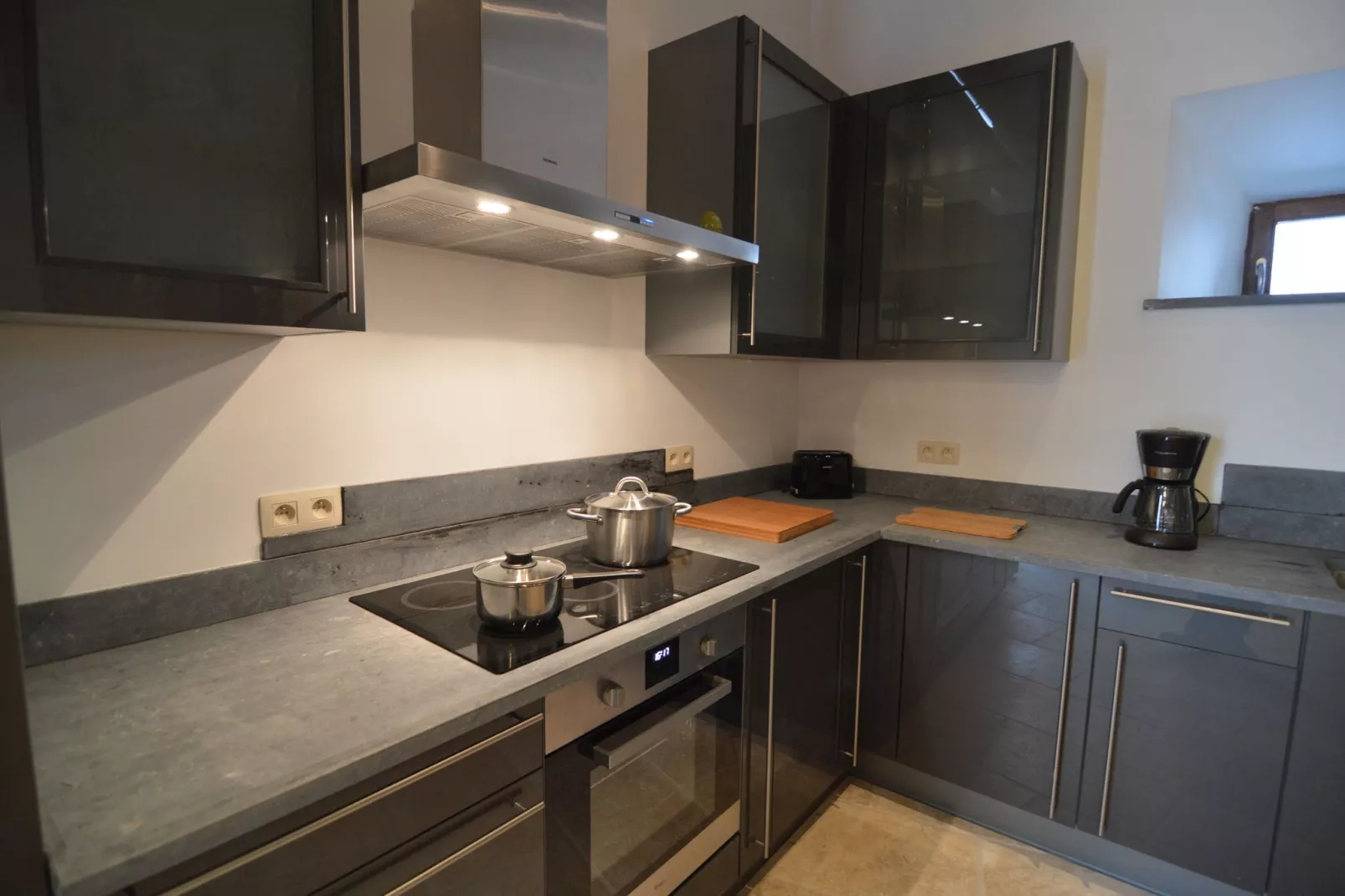 Un petit coin de chateau-Kitchen