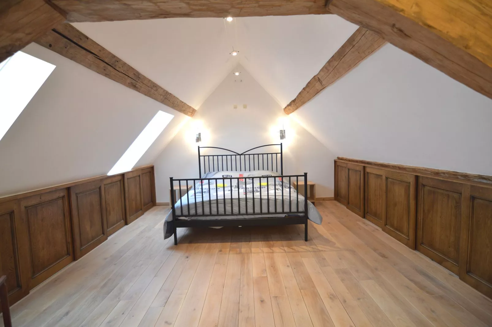 Un petit coin de chateau-Bedroom