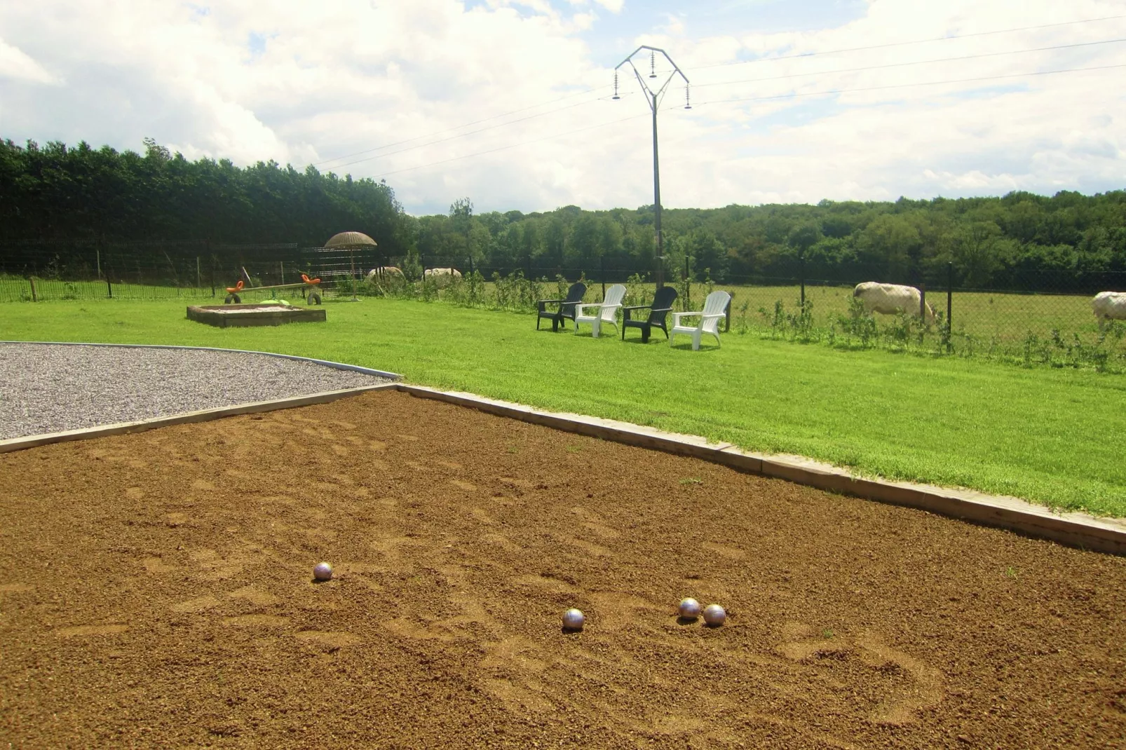 Au chant des grenouilles-Gardens summer