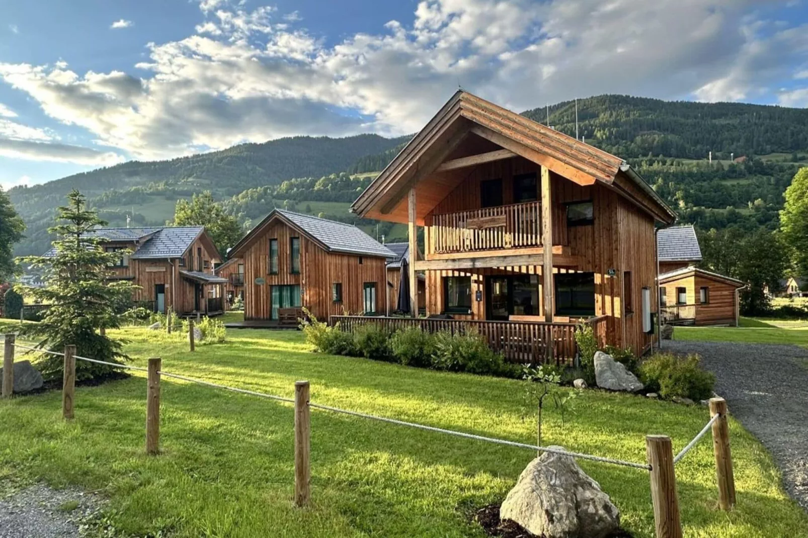 Kreischberg Chalets 51b-Exterior summer