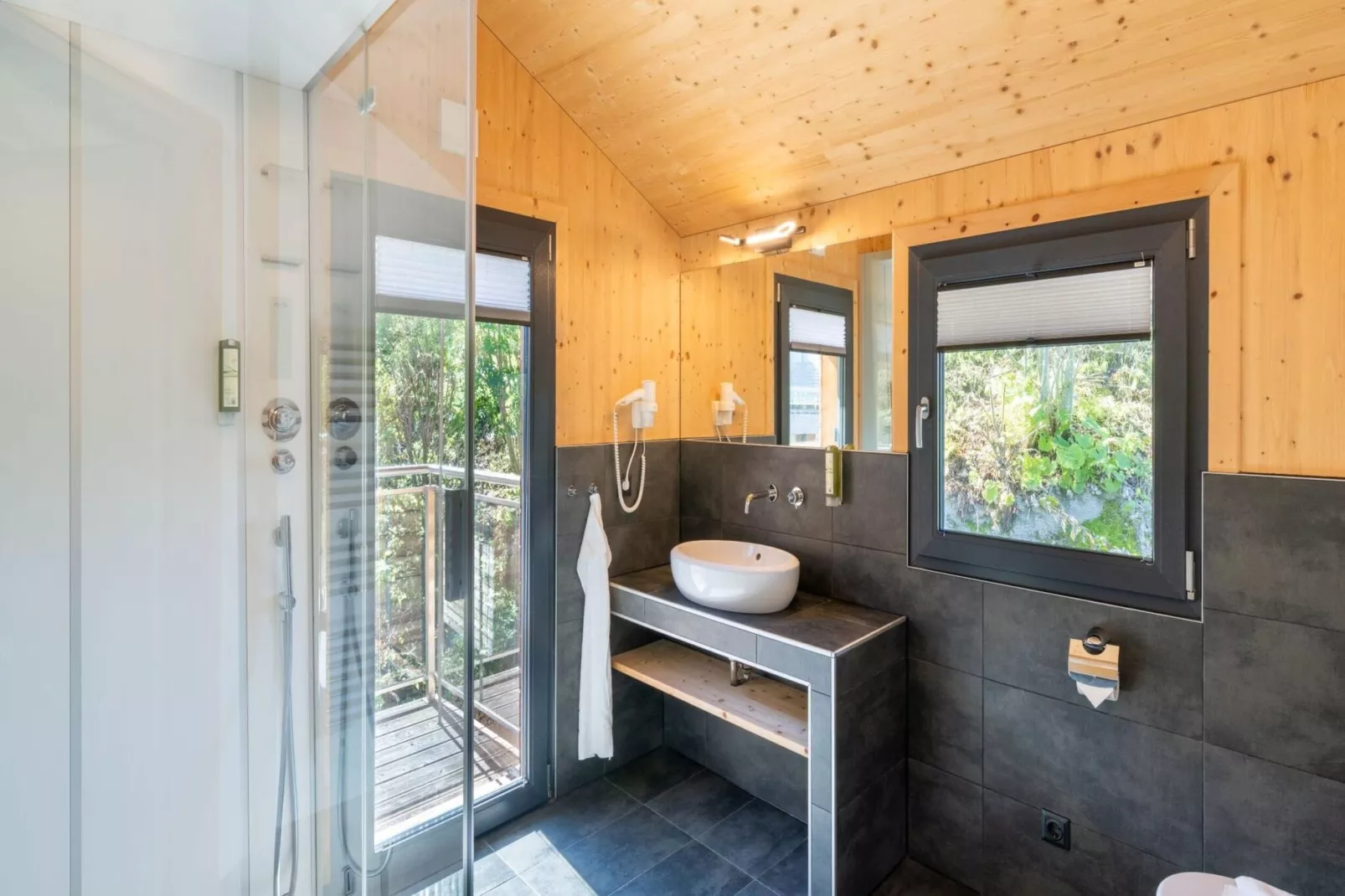 Alpenchalets Reiteralm 4-Bathroom