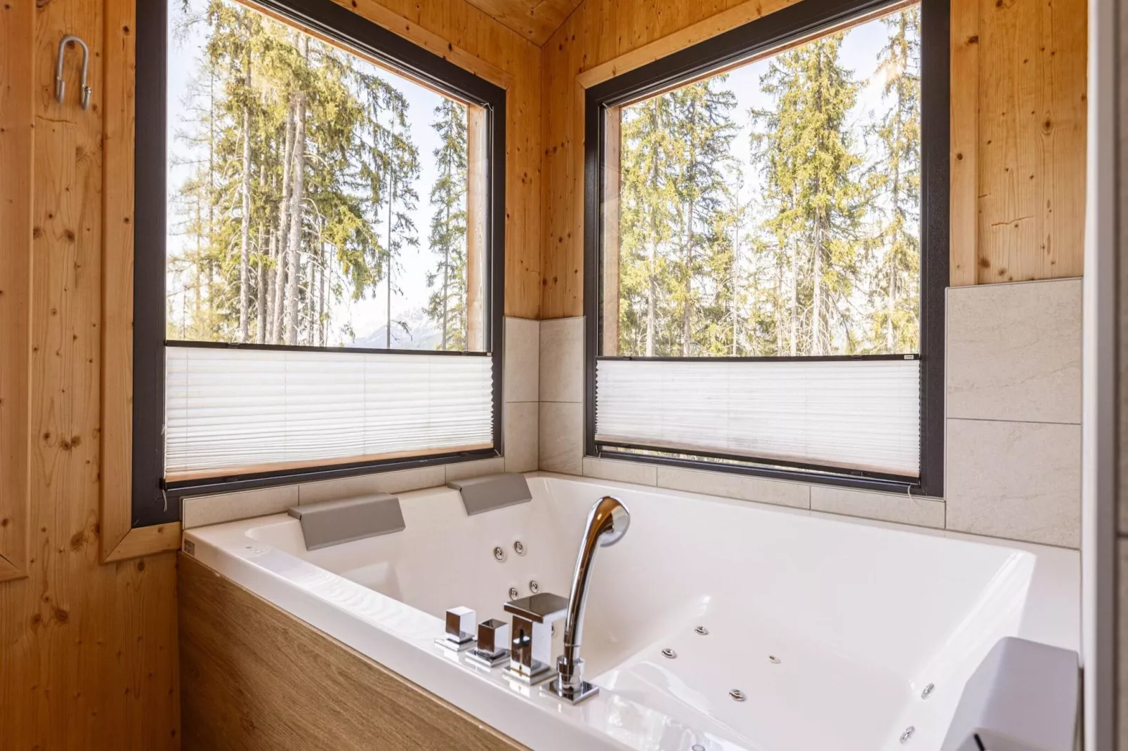 Alpenchalets Reiteralm 5-Bathroom