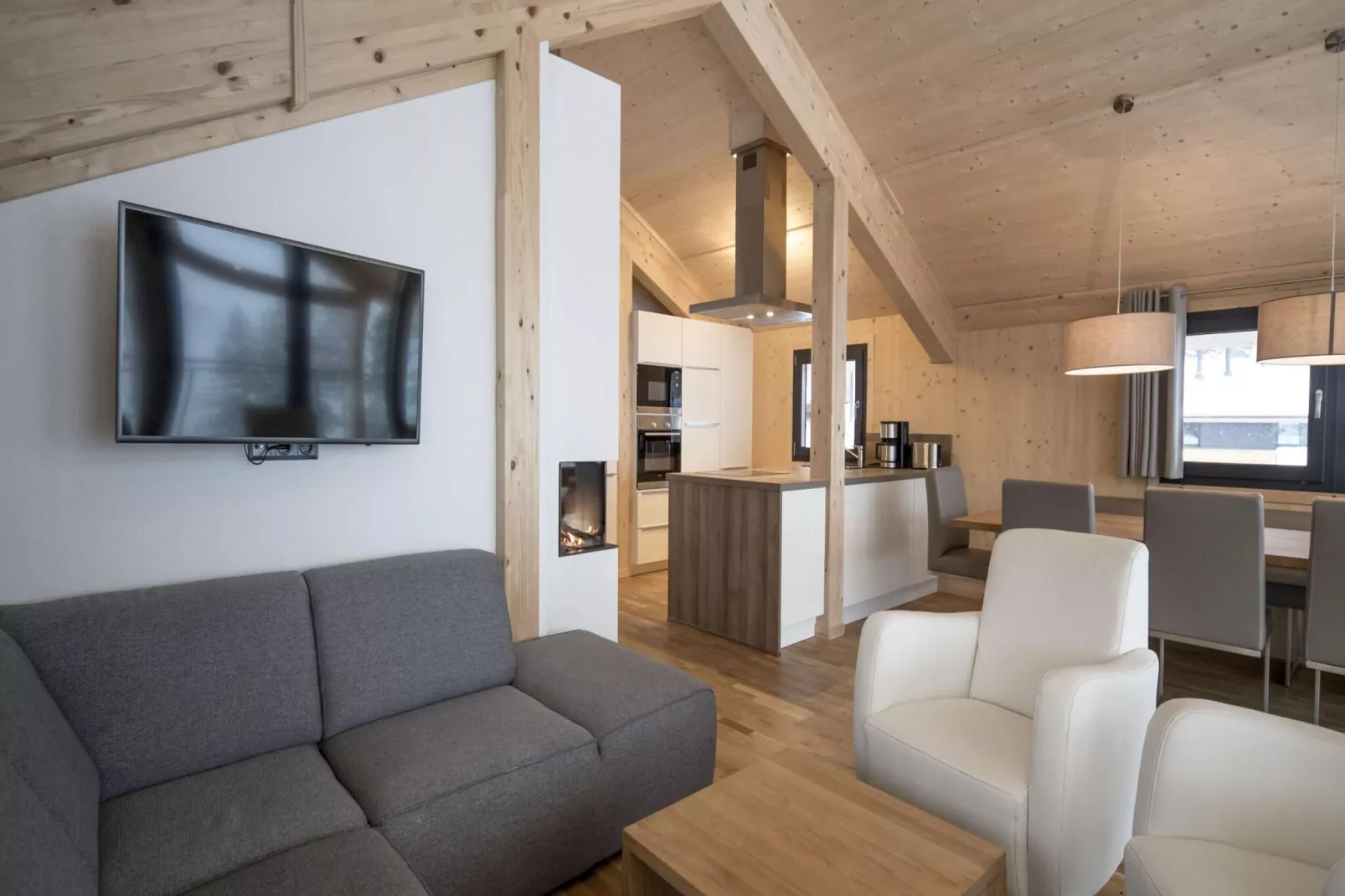 Alpenchalets Reiteralm 10-Living room