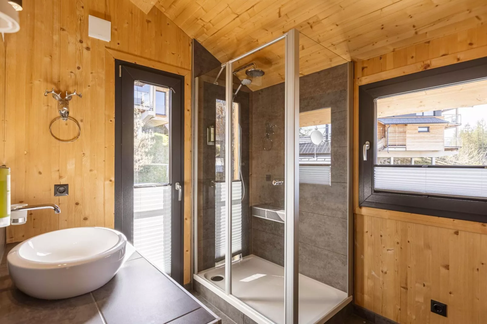 Alpenchalets Reiteralm 7-Bathroom