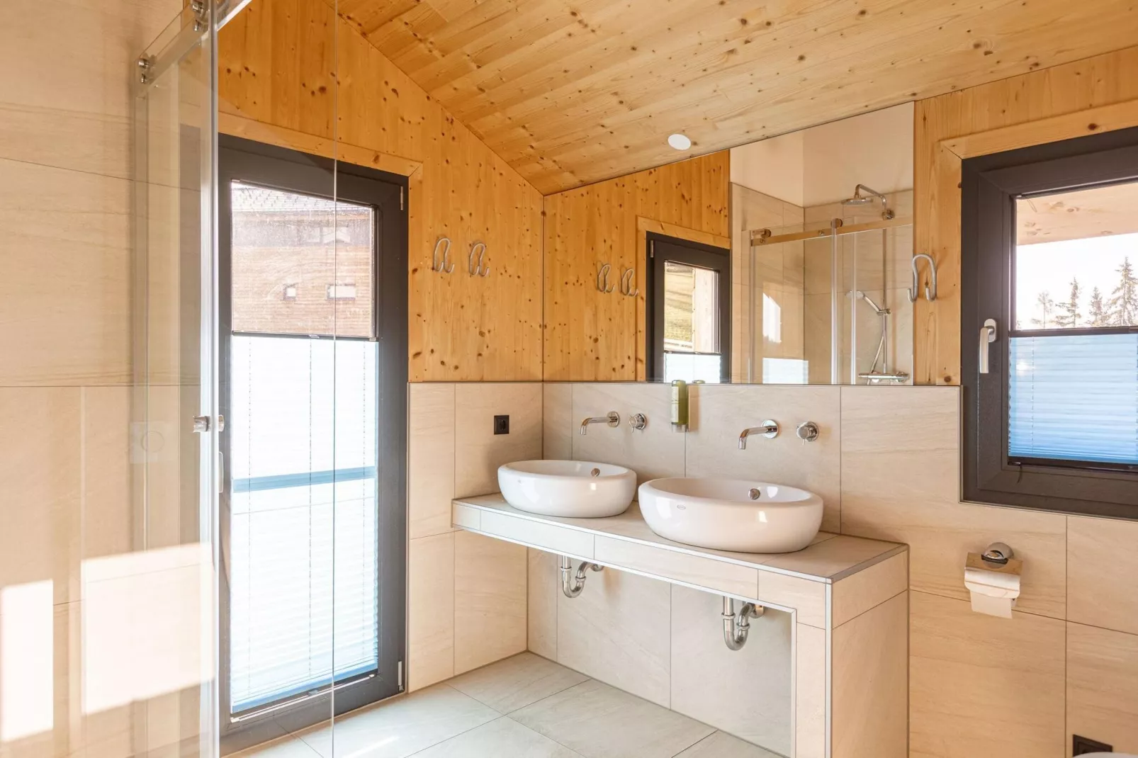 Alpenchalets Reiteralm 9-Bathroom