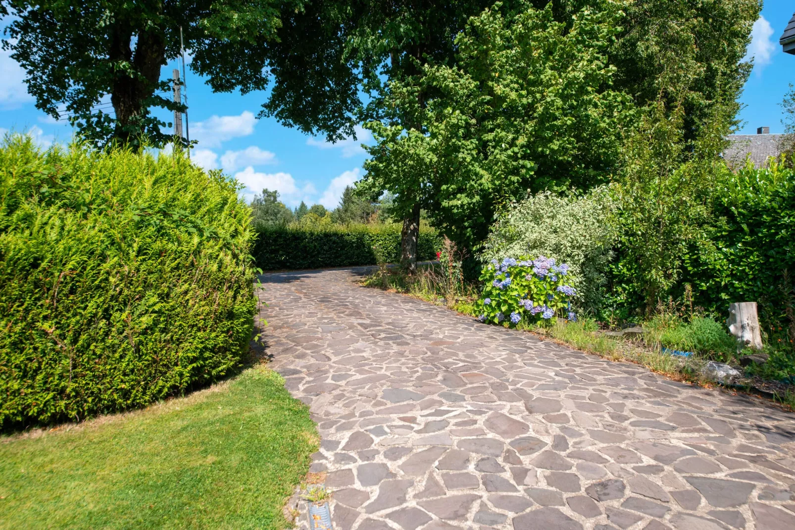 Le Domaine de l’Est-Aussicht Sommer