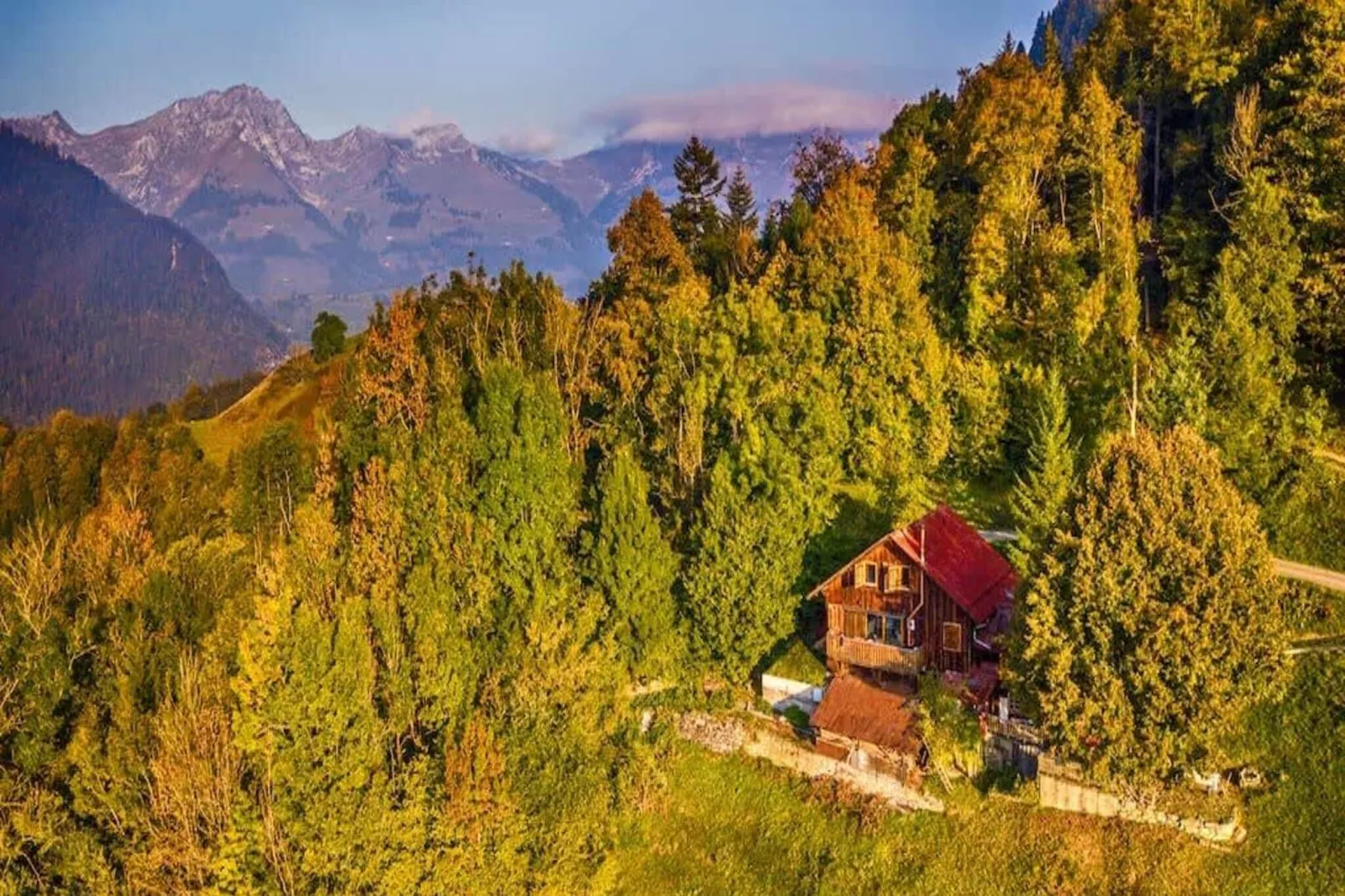 Gstaad Luxurious flat with terrace & stunning views-Exterior summer