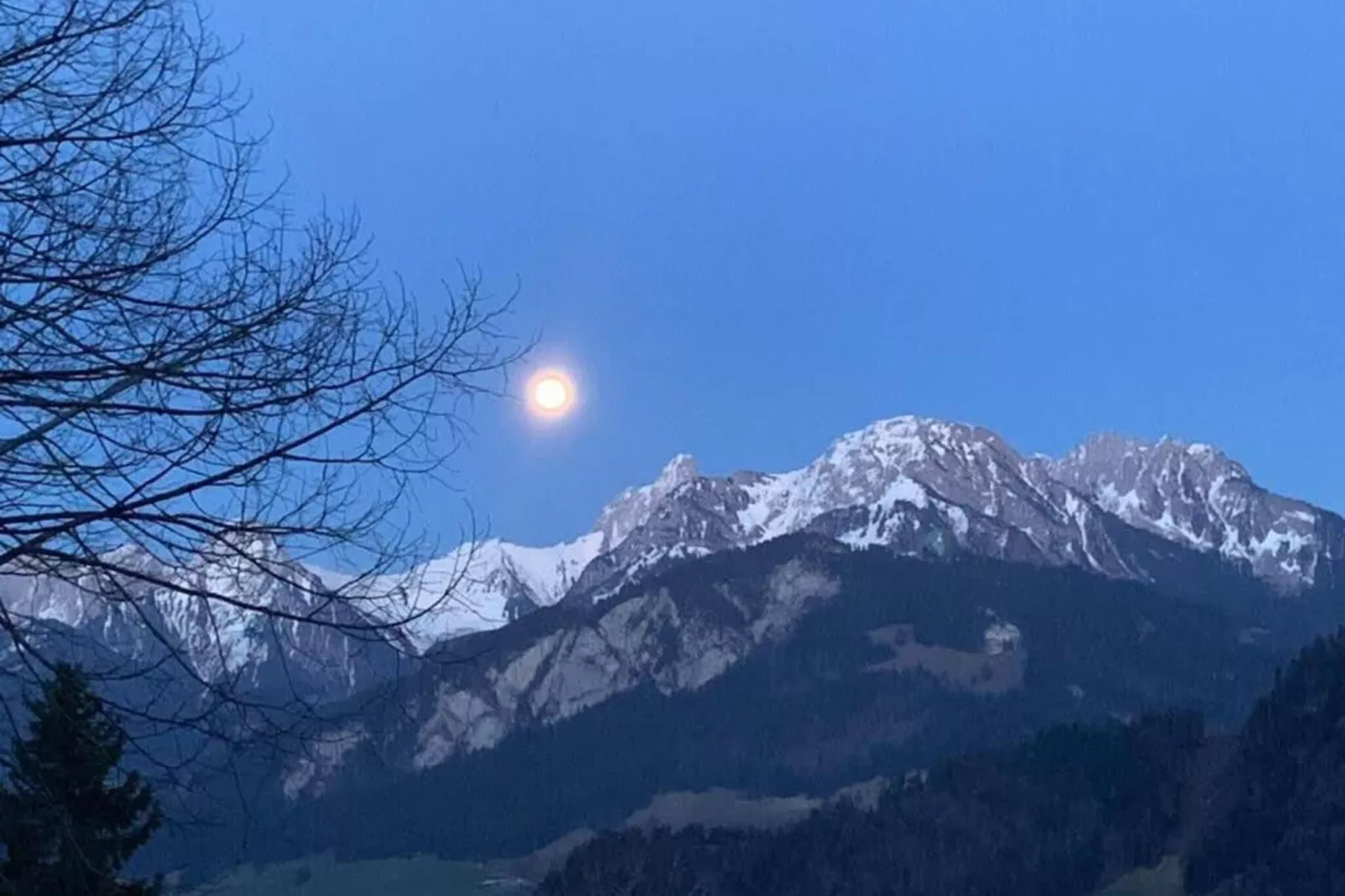 Alps Chalet for Big Group with Sauna & Yoga Terrace-View winter
