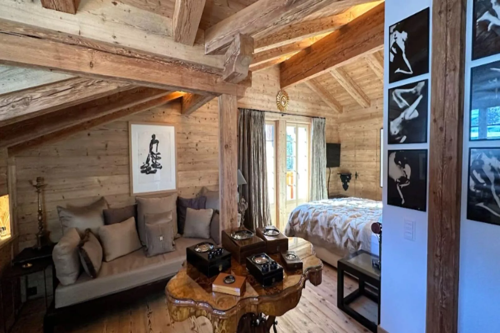 Divine Gstaad Chalet In Pure Elegance-Schlafzimmer