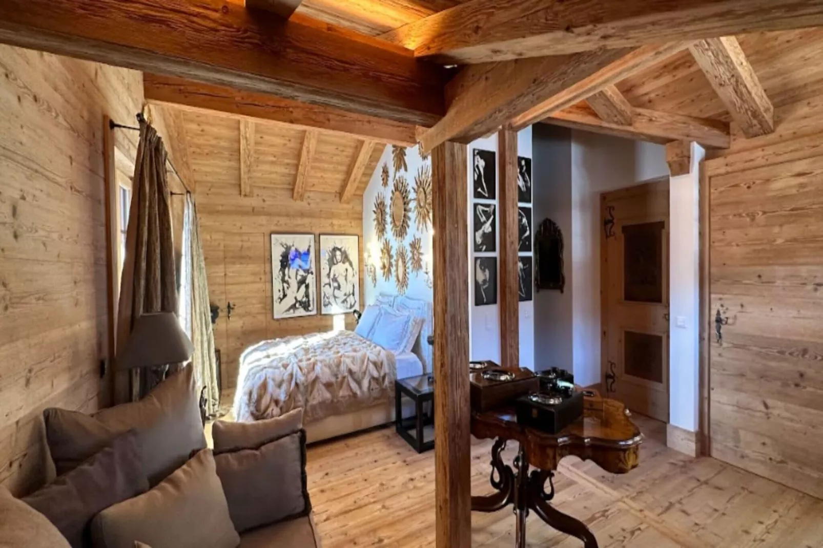 Divine Gstaad Chalet In Pure Elegance-Schlafzimmer