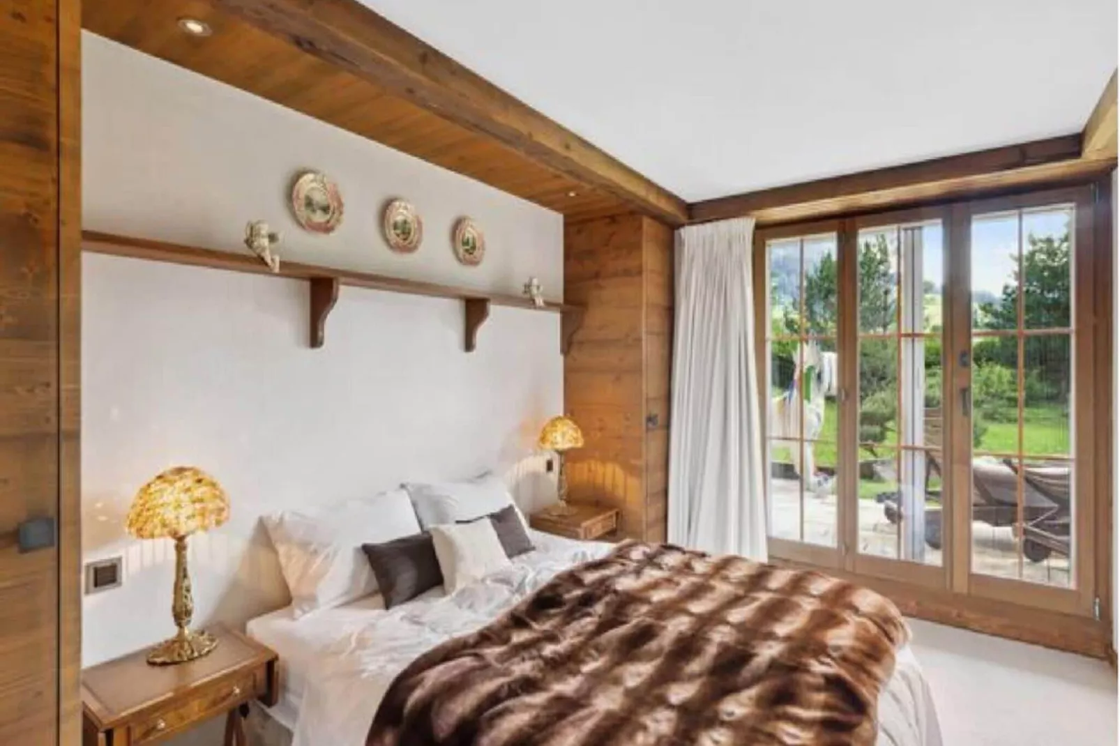 7-bedroom Chalet Private Pool and Stunning Views-Bedroom