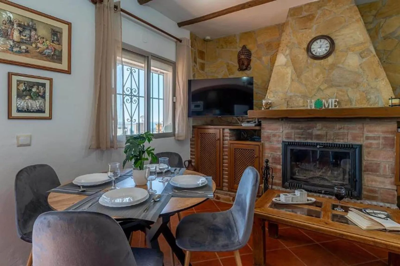 Casa Amparo-Dining room