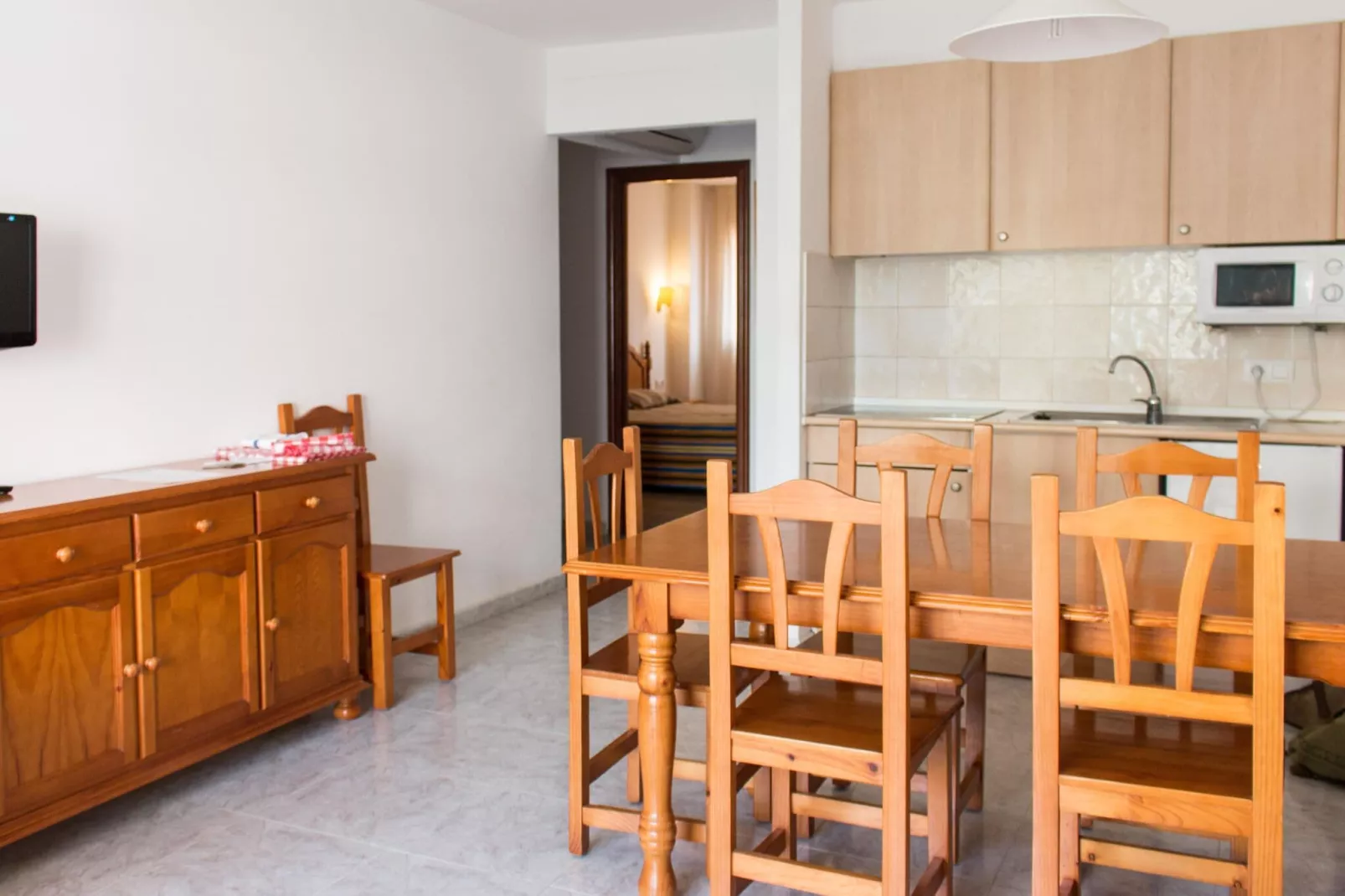APARTAMENTOS COMTE D'EMPURIES C46-Kitchen