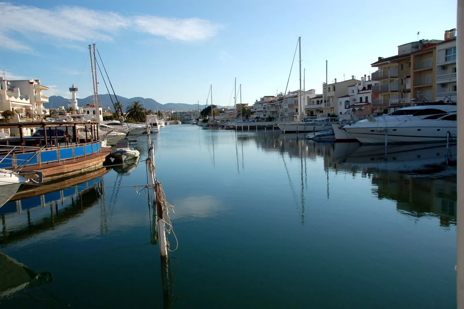 APARTAMENTOS COMTE D'EMPURIES C46-Areas summer 1km