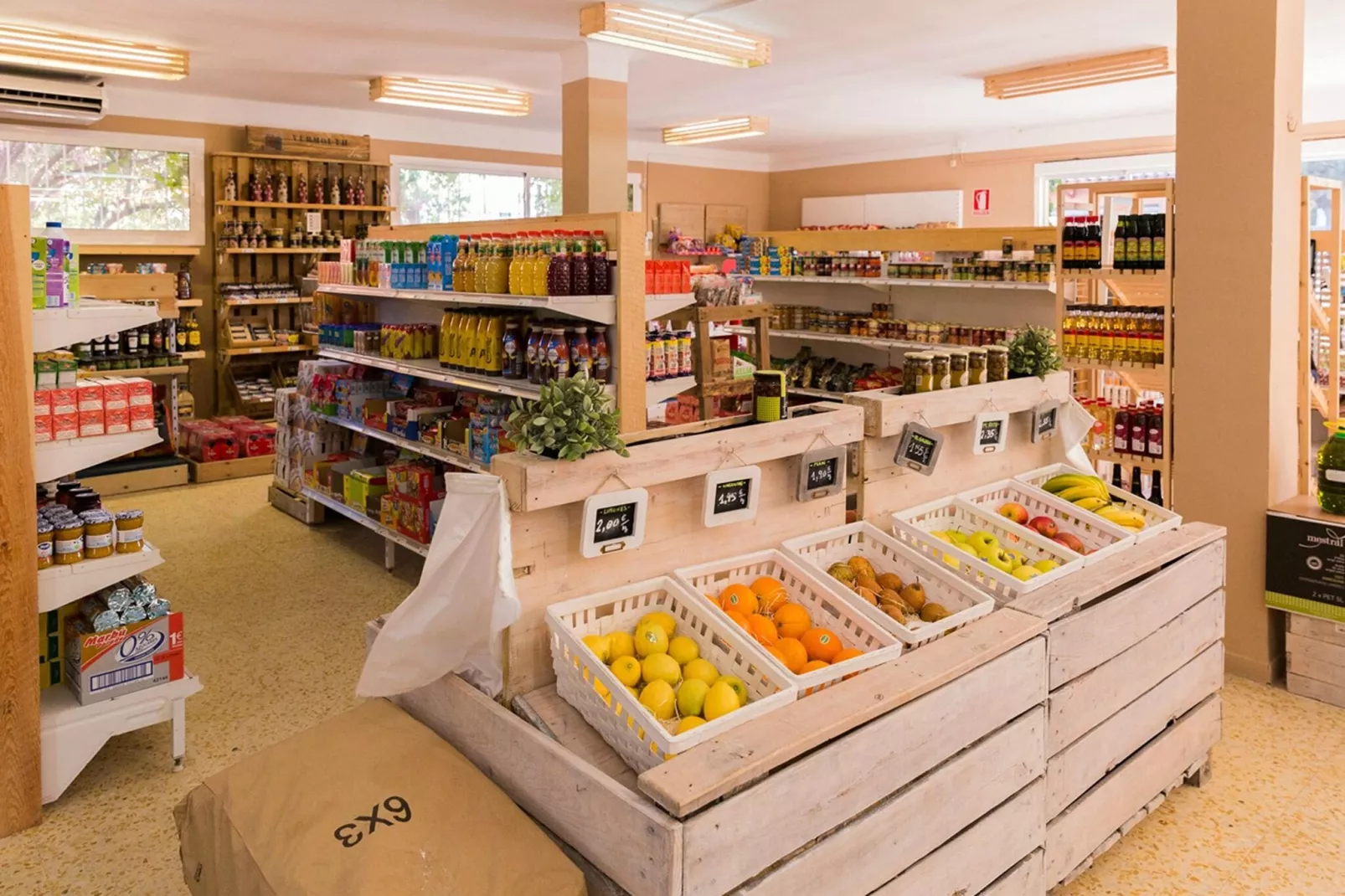 La Llosa Mobile Home- Costa Dorada-Park facilities