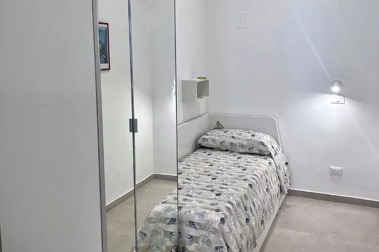 Finestrammare-Bedroom