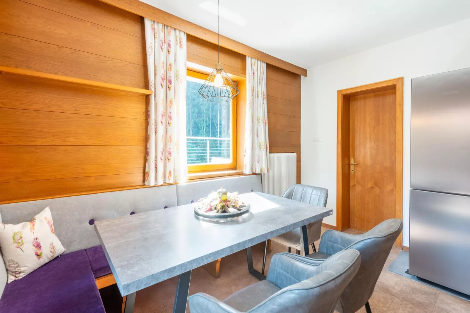 Hof Achenrainer-Dining room