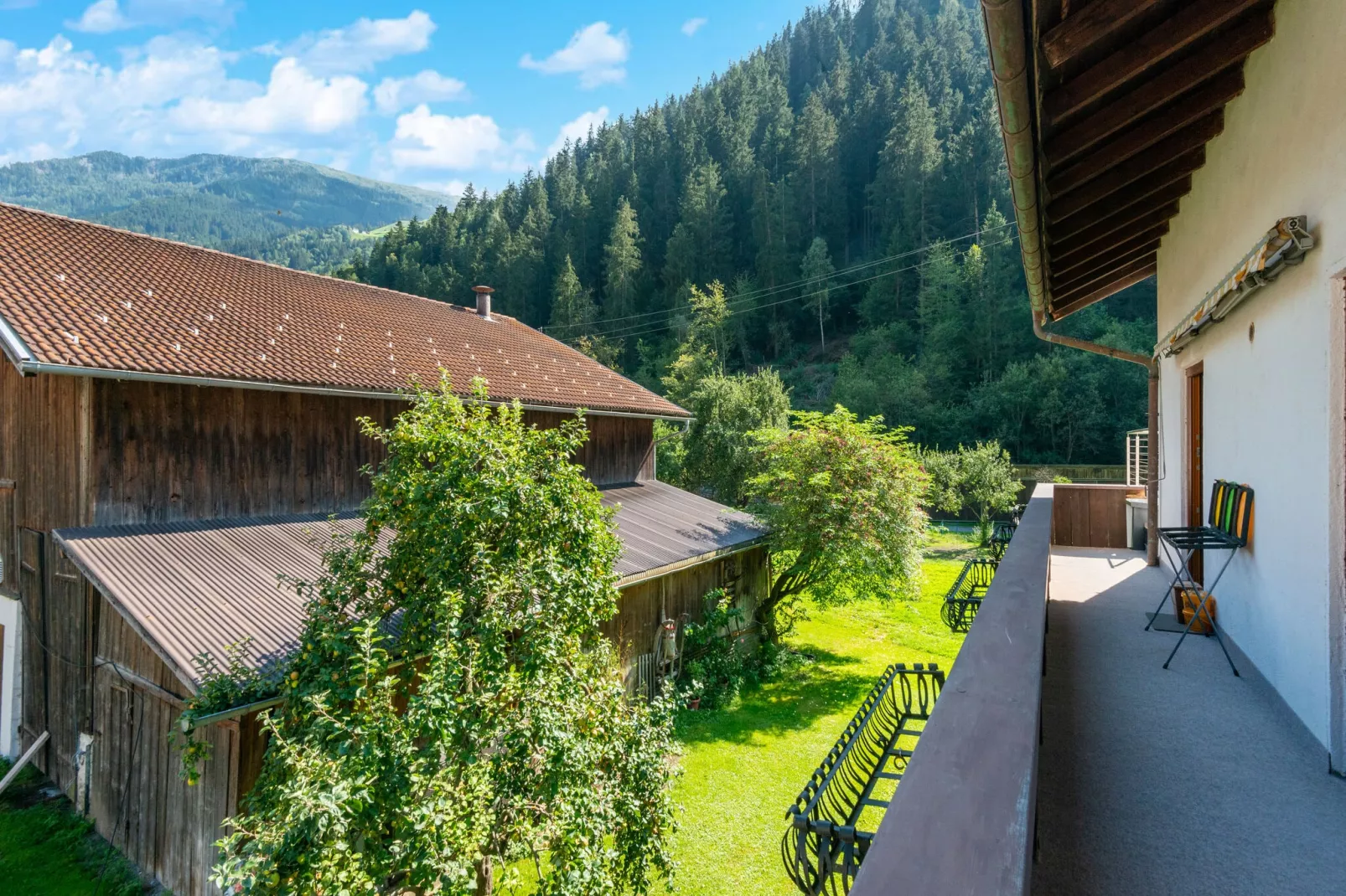 Hof Achenrainer-Terrace balcony