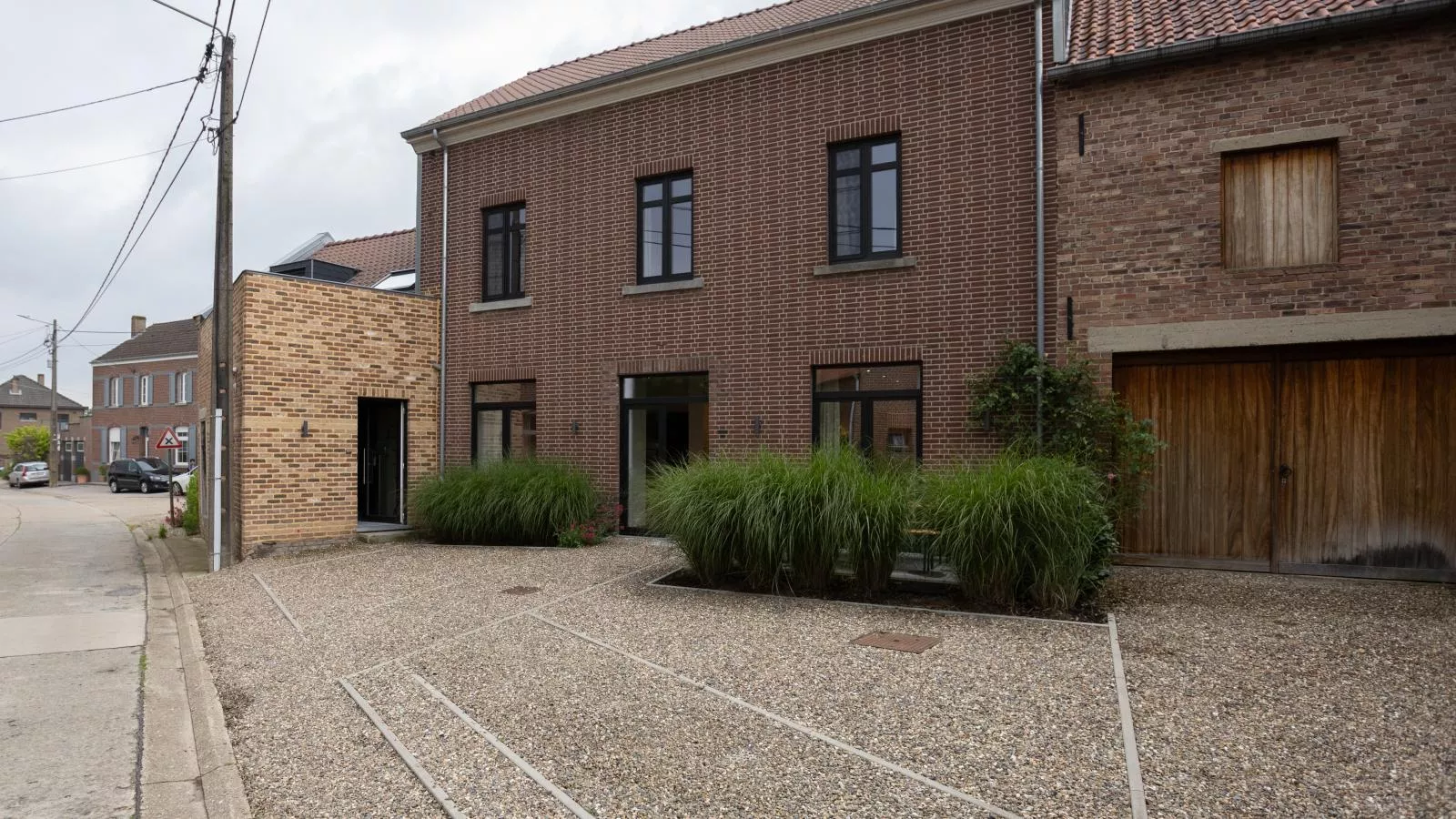 Woonhuys-Exterior summer