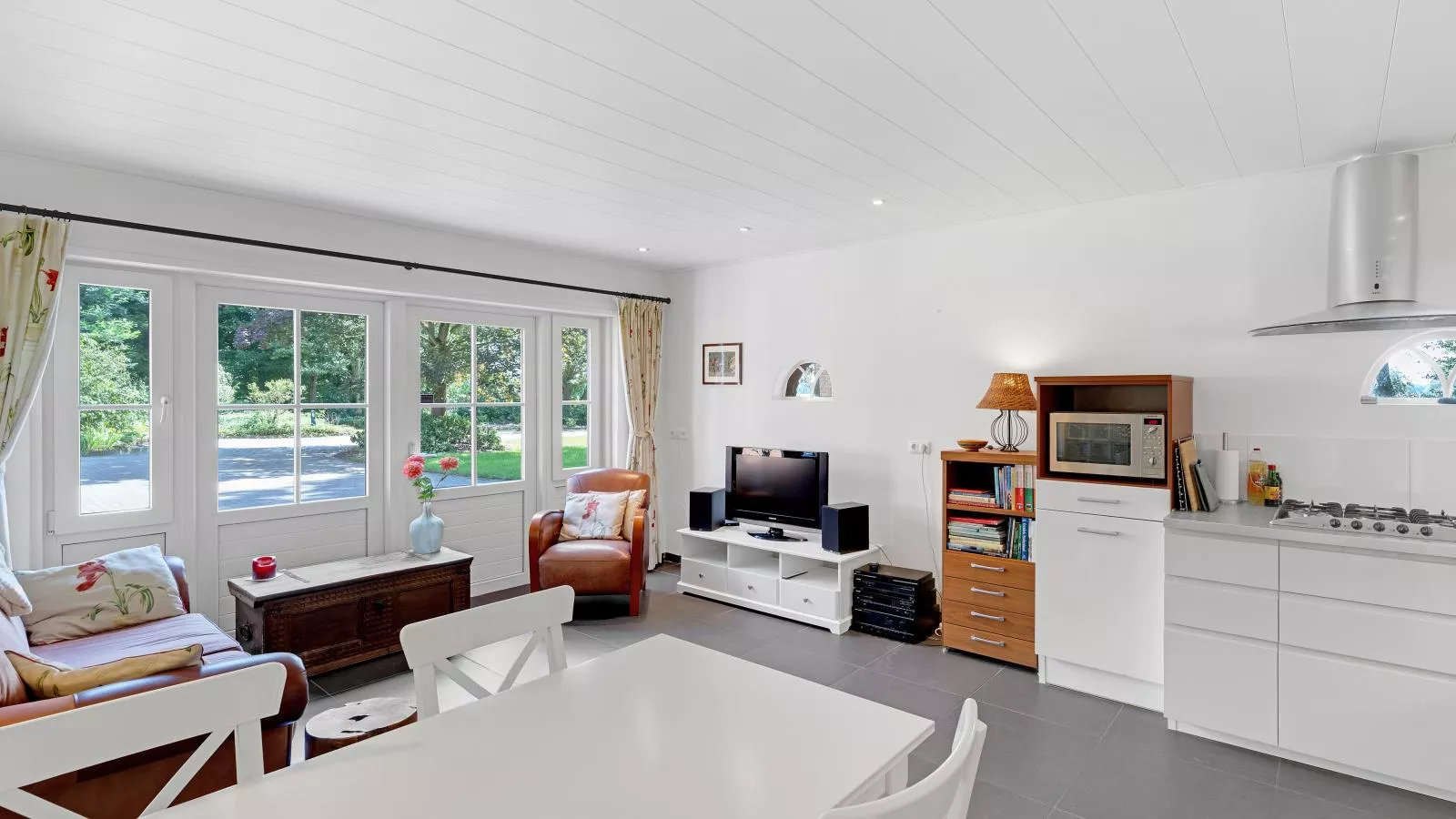 Huis te Lande-Living room