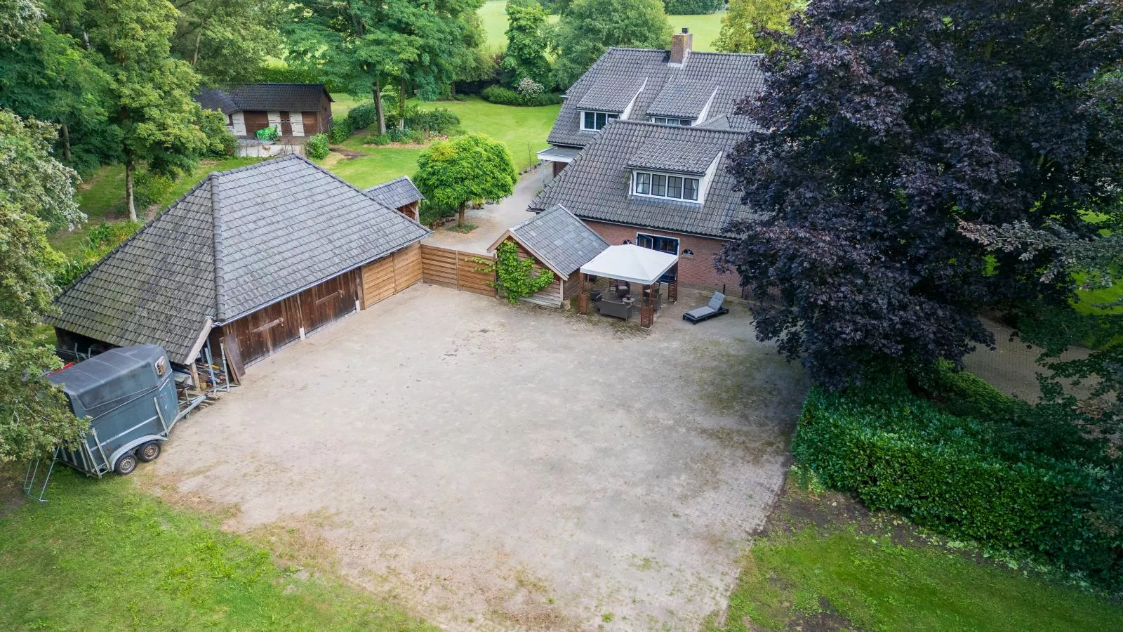 Huis te Lande-Not tagged