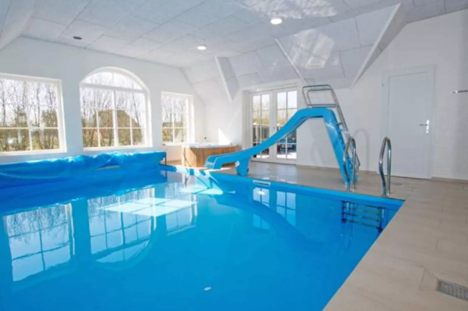 4 Sterne Ferienhaus in Ulfborg-Schwimmbad