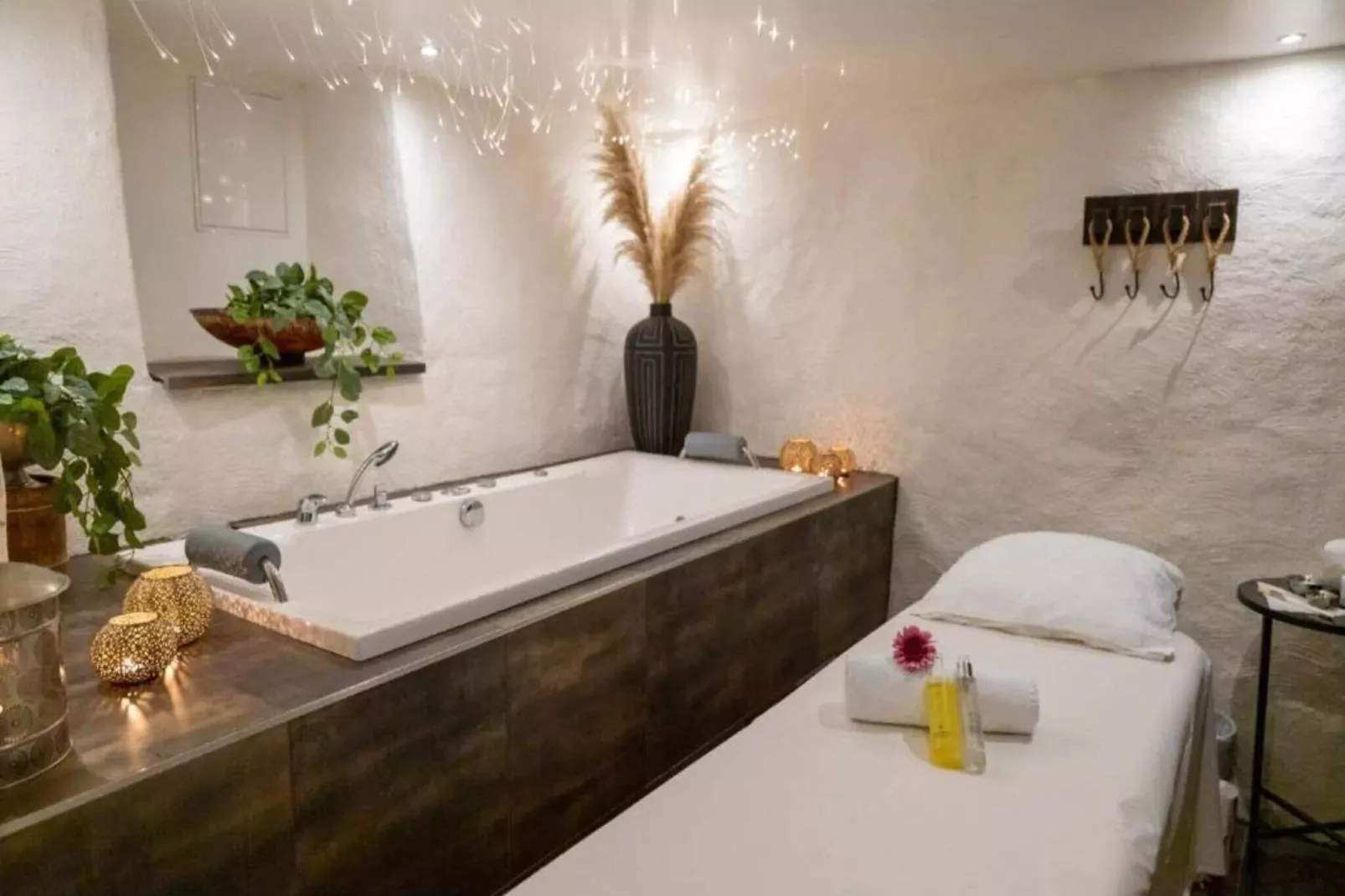 Inviting hotel room with free breakfast-Indoor