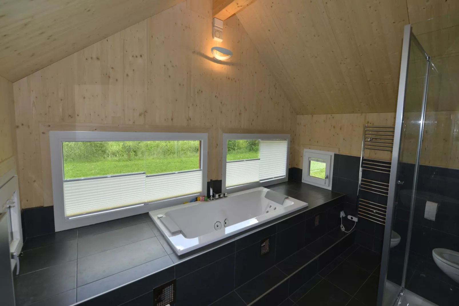 Kreischberg Chalets 27-Bathroom