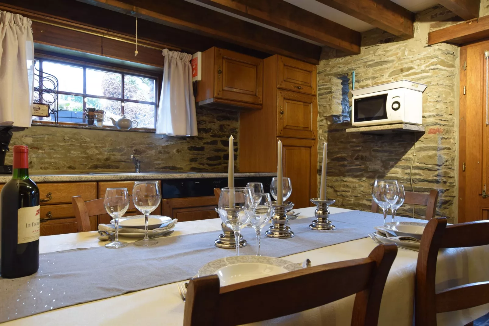 Le Mairlou-Dining room