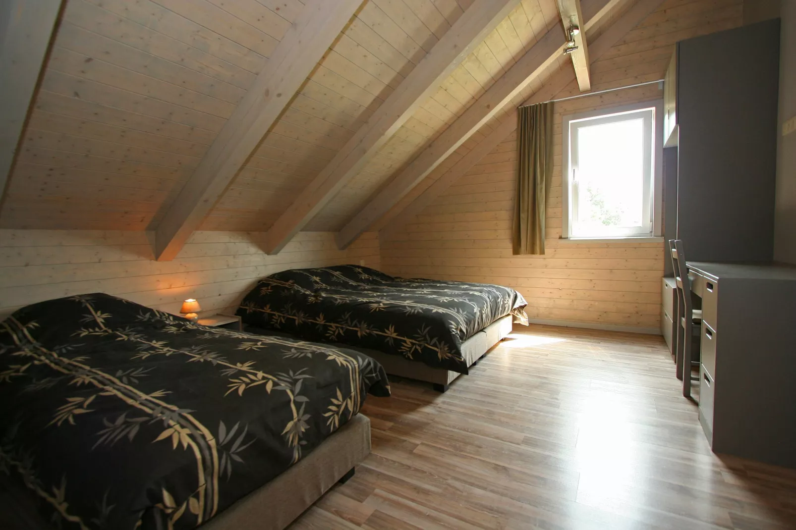 Le Lodge à 8 Brins-Chambre
