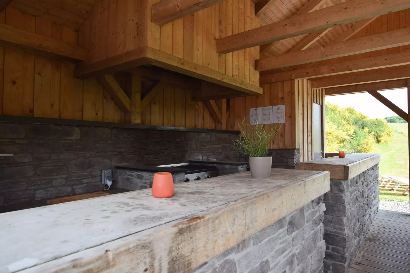 Le Lodge à 8 Brins-Installations