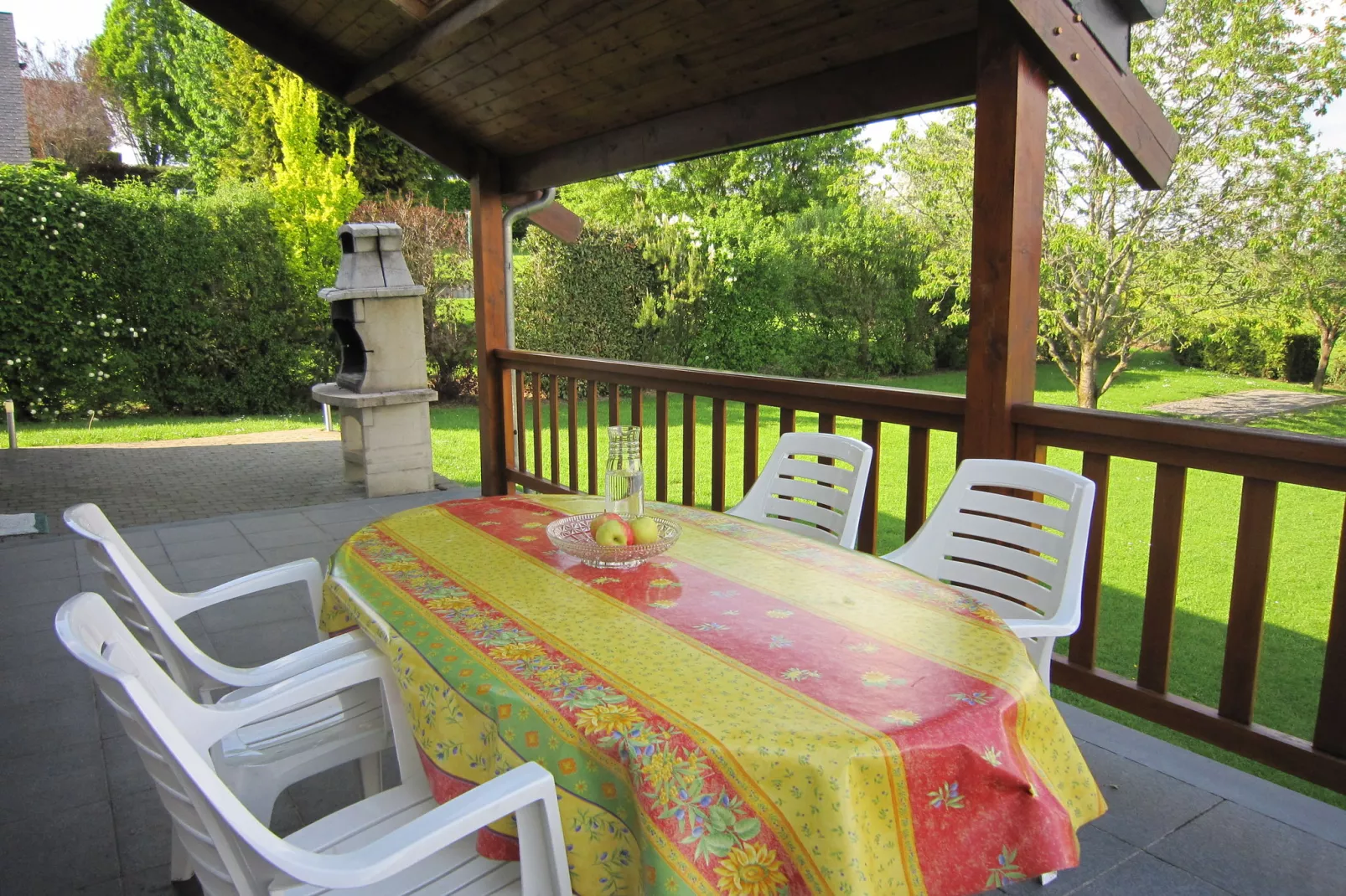 Gite du Courteroye-Terrace balcony