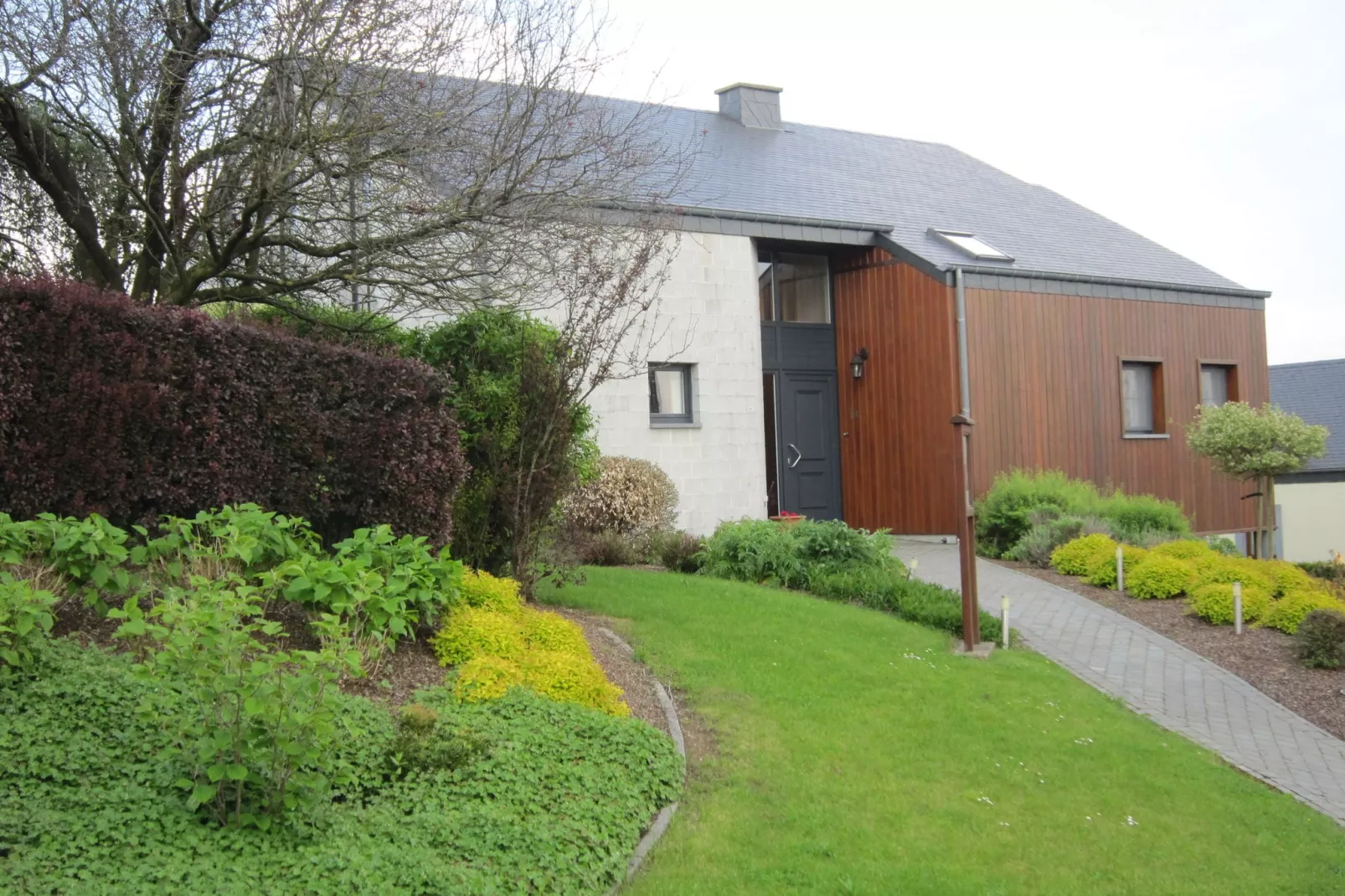 Gite du Courteroye-Exterior summer