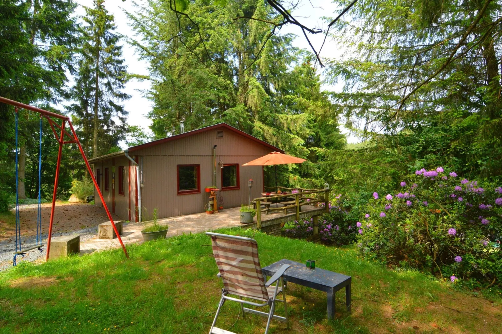 Al Fontain des Flons-Exterior summer