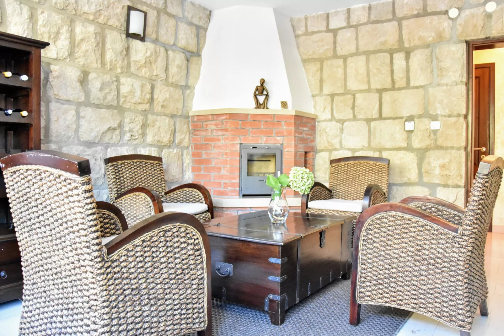 Villa Franica-Living room