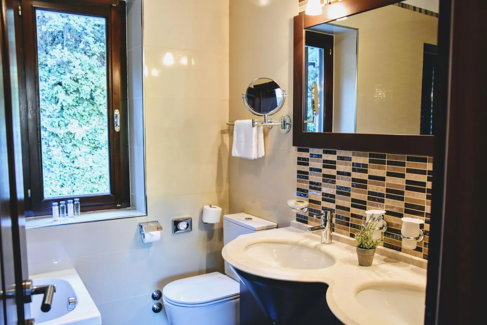 Villa Franica-Bathroom