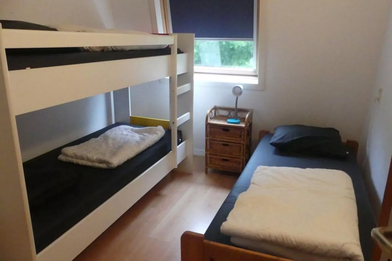 Schoneveld 32 Zeester Breskens-Bedroom