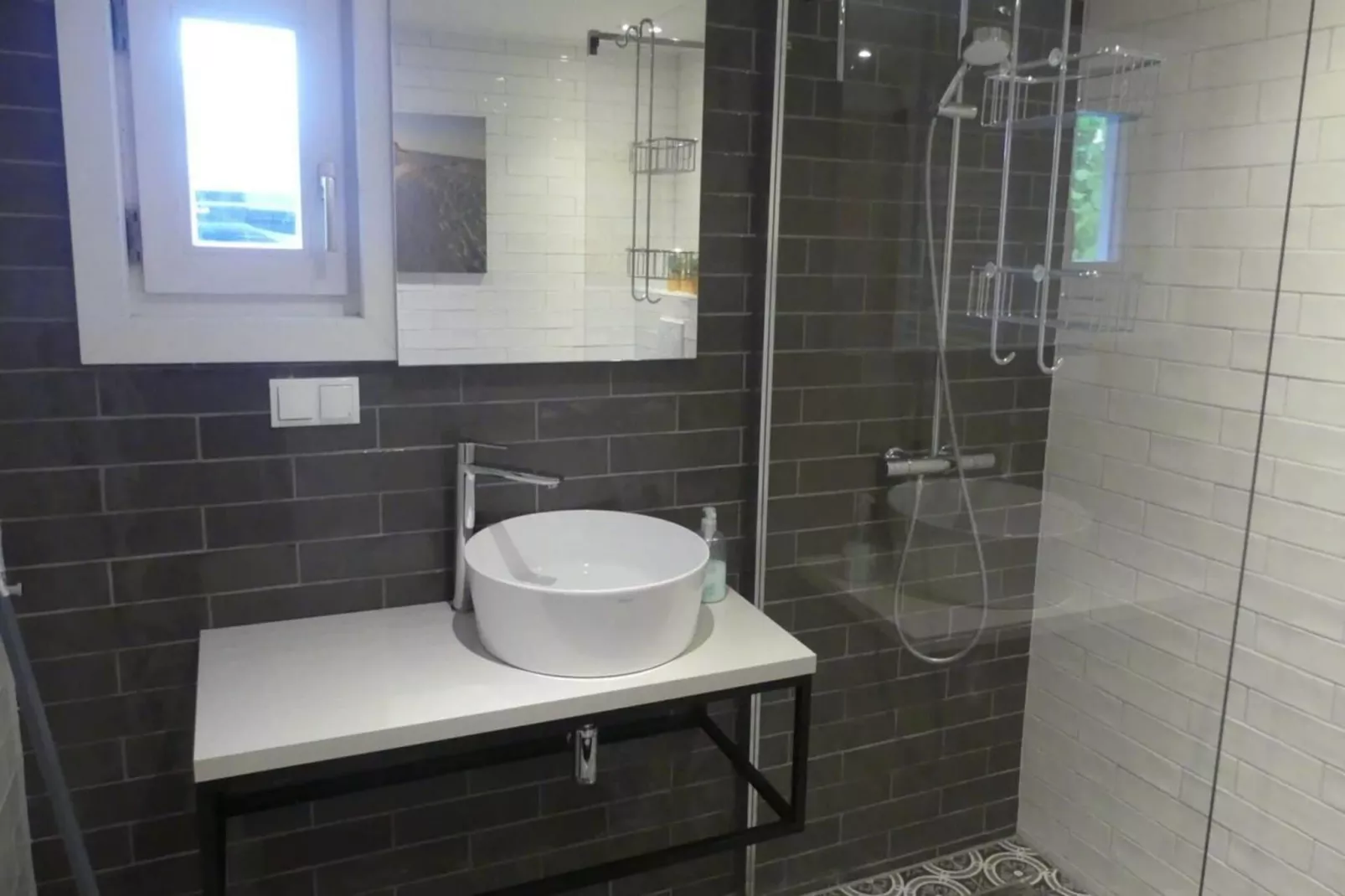 Schoneveld 32 Zeester Breskens-Bathroom