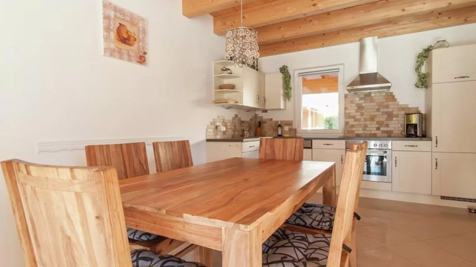Chalet am Sonnenpiste-Dining room