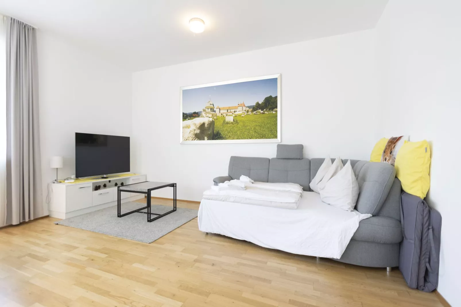 Naturpark Chalets 18-Living room