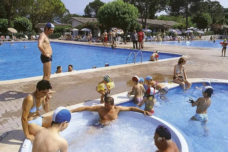 Sisan Family Resort Cisano di Bardolino - App 2 pax-Pool